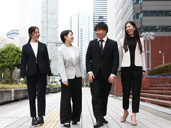 アパレルの販売職→事務デビュー（社員A）