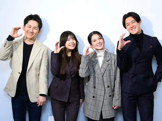 12時始業でゆとり◎パーソナルジム半額の福利厚生も！