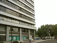 東京駅から徒歩3分。通勤にもアフターファイブにも便利。