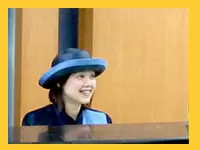 お客様の顔を覚えるのも私たちの仕事の一つです。