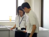 社内コミュニケーションも多く、すぐに相談できる環境があります