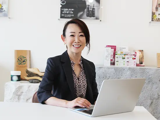 一緒に未来を創りましょう！(S/自社営業部署責任者)