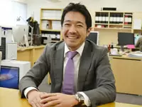 花を飾りたいと思う人の気持ちをしっかりとカタチにできる。そんなコミュニケーションが大切です。代表名倉