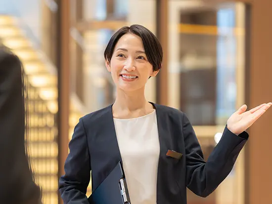 創業約95年の信頼をベースに、深い絆を結ぶ接客を。