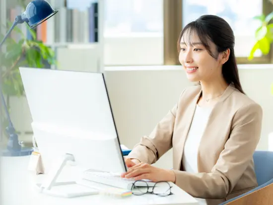 これまでの経験が活きる！未経験から専門知識を♪