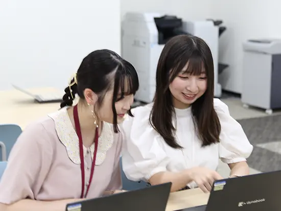 【先輩より】気軽に相談できる、心強いチームです♪