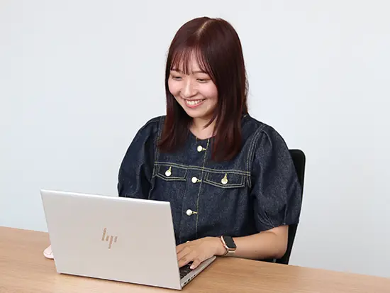 未経験スタートの先輩が支えてくれる安心の体制です！