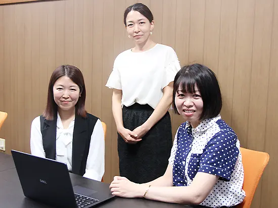 挑戦も私生活も大切にできる職場＊*