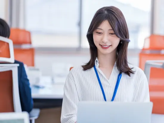 社内外から頼りにされる「縁の下の力持ち」へ！