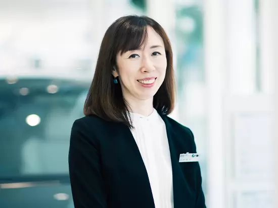 私たちは「走る楽しみを感じる車」を40年以上にわたってお客様にお届けしてきた老舗の正規ディーラーです。