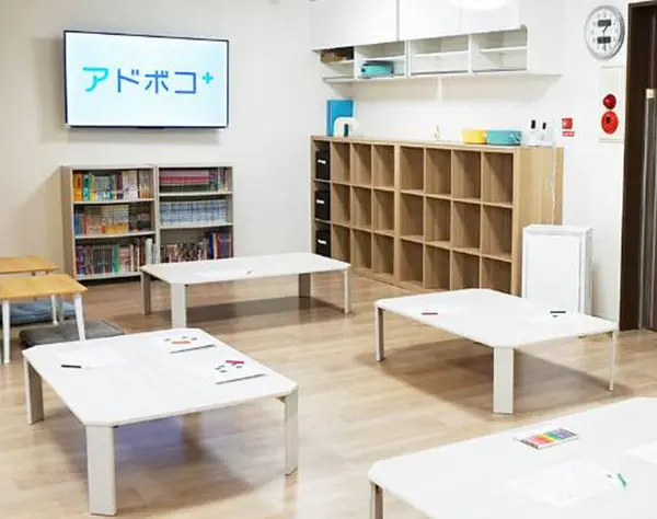 【学童施設長】新規開設オープニング！若手活躍★子どもの理想の学童づくり