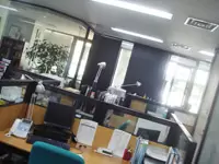 オフィス風景。社長室も同じフロアで、いつでも相談にいけます。