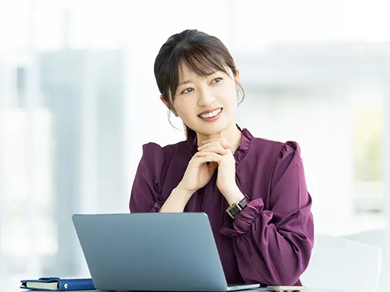 事務職の経験を活かして専門スキルも身に付けられる♪