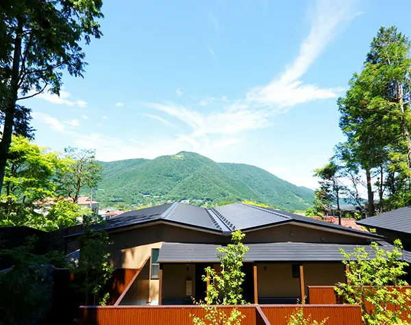 箱根・強羅の「愛犬同伴型」高級旅館【フロントスタッフ】家賃補助あり