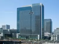 本社は丸の内に構えております！