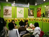 学校説明会。入学前の高校生と触れ合うのも私たちの仕事です。