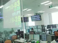 外国為替取引は24時間体制で変動。スピード感を感じられます。