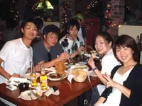 毎年、社員旅行で海外に行っています。こちらはグアム