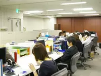 事務スタッフのエリアは集中しやすい環境です。