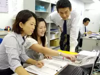 実務スタート後も先輩がしっかりフォローします。
