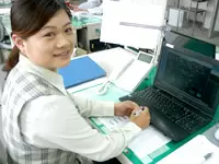 伸び伸びとしたオフィス。残業も少なく働きやすい職場です。