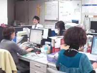 若いメンバーが多く、社内は明るい雰囲気です☆