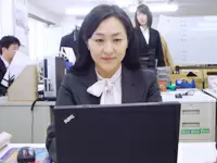 女性も活躍中の当社。協力し合ってスキルを高めてください！