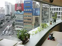 オフィスがあるのは南青山。駅からスグの好立地です。