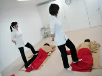 ＜フーレセラピー＞の様子。とても気持ちよく、リラックスした時間を過ごすことができます。