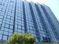 東京メトロ丸ノ内線「新大塚駅」より1分の好立地な職場です。