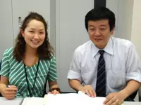 みんなで新たな仕事に取り組んでいます。