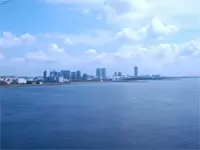 *本社*　オフィスから見えるオーシャンビューは最高です！