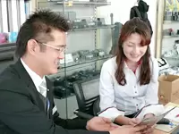 分からないことがあれば、所長をはじめとしたスタッフがしっかりとフォロー♪