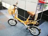 営業スタッフが近場を訪問する際に使う自転車。フットワークの軽い社員ばかりです