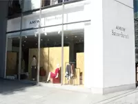 陶器や雑貨を扱うギャラリースペースもある代官山店。広々とした店内で、ゆったりとショッピングできます