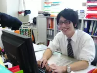 若いメンバーも笑顔でスキルアップに励んでいます。