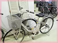 訪問の移動手段のひとつ、電動自転車！お客様のもとに少しでも早く向かいます