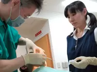 仕事を通して常に学ぶ意欲があれば、着実にスキルアップできる環境です。代表の佐久間もレクチャーします！