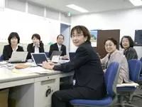 幅広い年齢層の営業メンバーが活躍中です