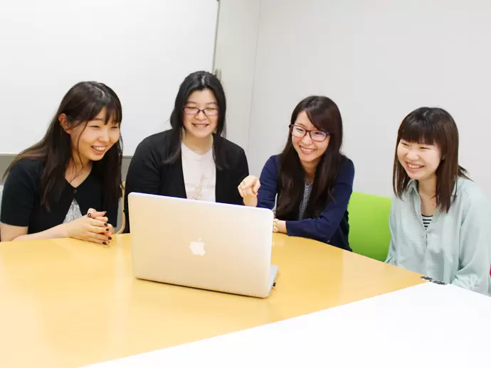 女性社員が活躍中！分からないことや不安なことも気軽に相談できる環境です。