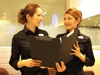 同世代の社員が働くルルテール。現場のスタッフとの交流も大切な仕事の一つです。