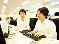 様々なスタッフと関わるからこそ［気遣い］は絶対条件です！