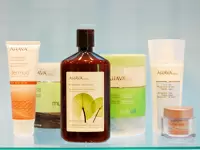 世界33カ国で愛されている「AHAVA」の商品です。興味があれば、是非使用してみてください！