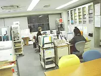 ▲業界未経験からスタートした先輩が活躍しています！分からないことは何でも聞いて下さいね。