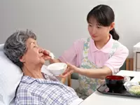 多くの方と接することができるお仕事です。
