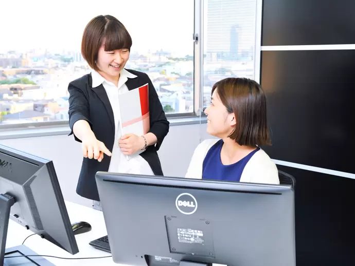 開発をはじめ、女性メンバーが多数活躍しています。分からないことは先輩が丁寧に指導します。