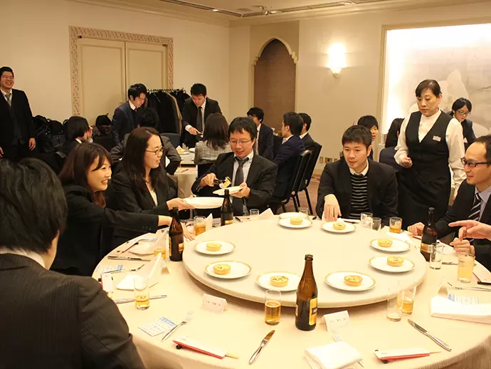 社員同士はもちろん、お客様先社員の方とのコミュニケーションもしっかり取れているから働きやすい！