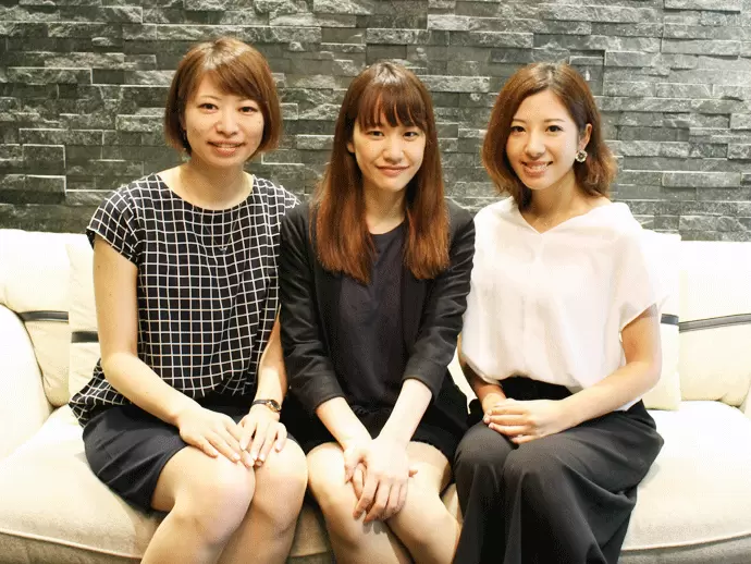 同世代の女性社員が多く、プライベートでも仲良し。先輩とルームシェアをしているメンバーもいます。