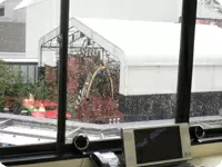 社内からはあの赤坂サカスが見えます