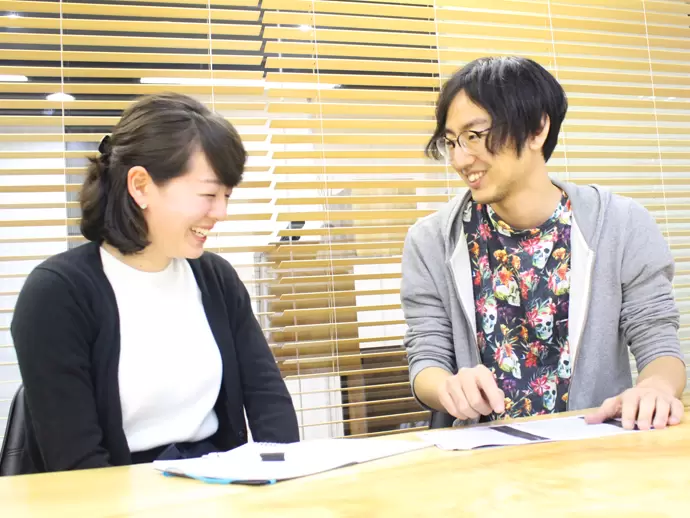 先輩後輩関係なく相談できるため、仲間みんなで仕事を進めている一体感があります。